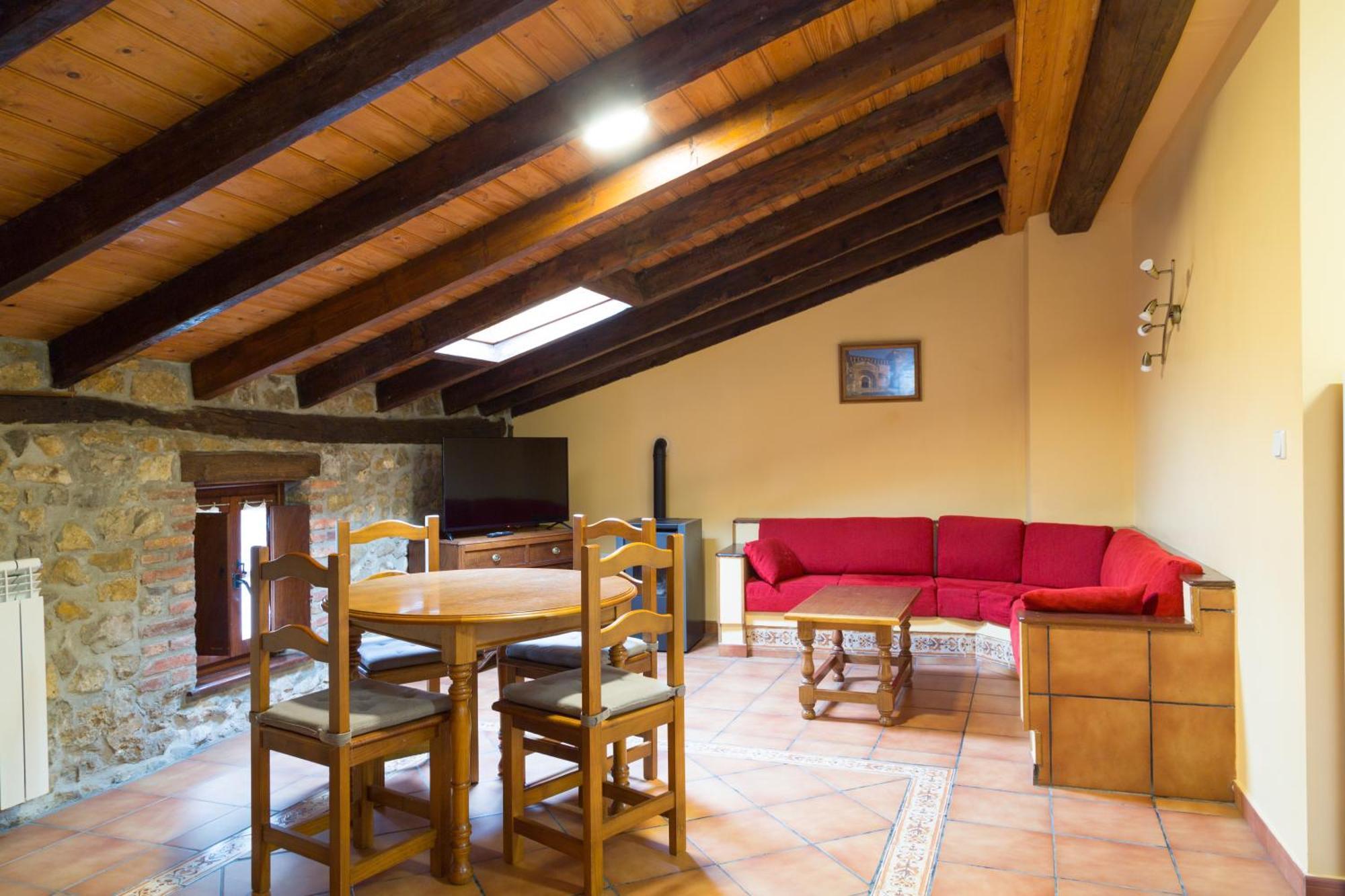 Apartment Viviendas Rurales Fuente Domingo Santillana del Mar